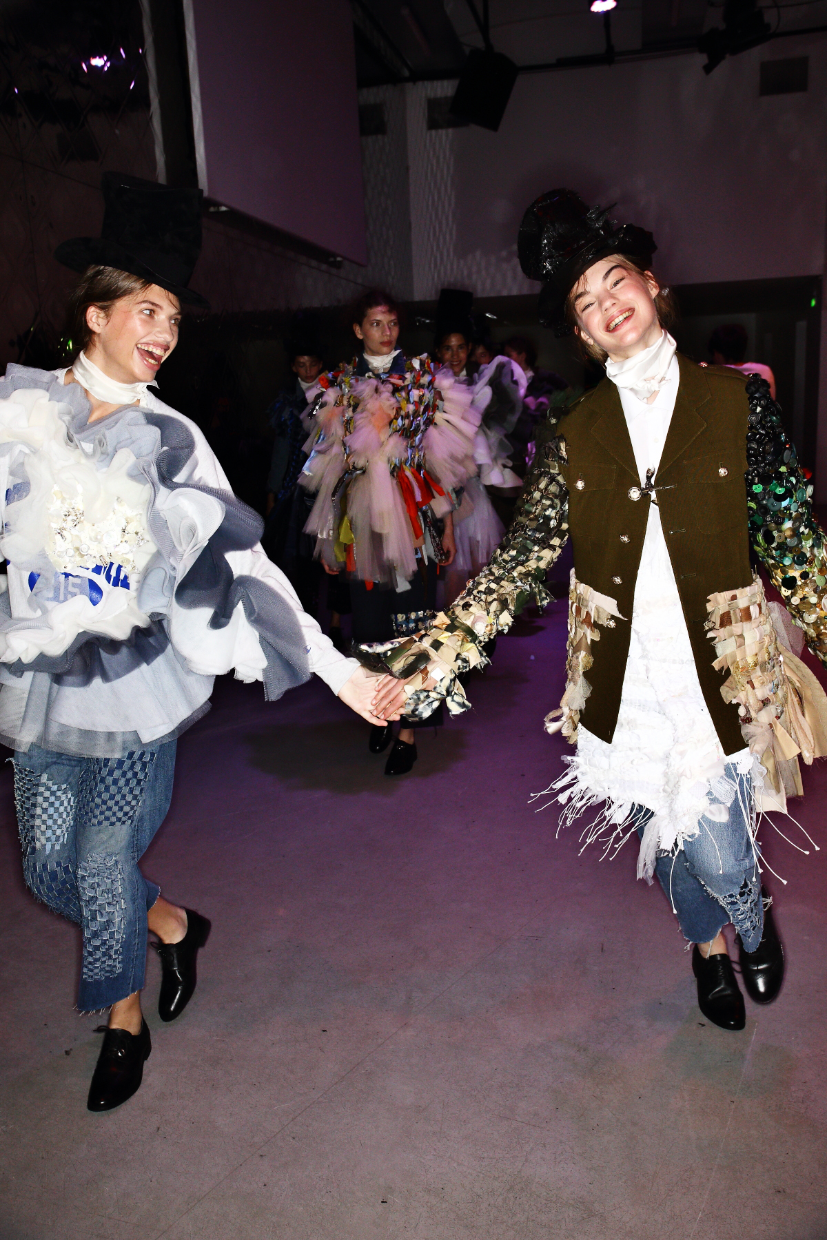Viktor & Rolf Fall 16 Haute Couture Fashion show Paris Backstage
